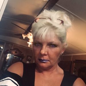 Meet your Posher, Vicki